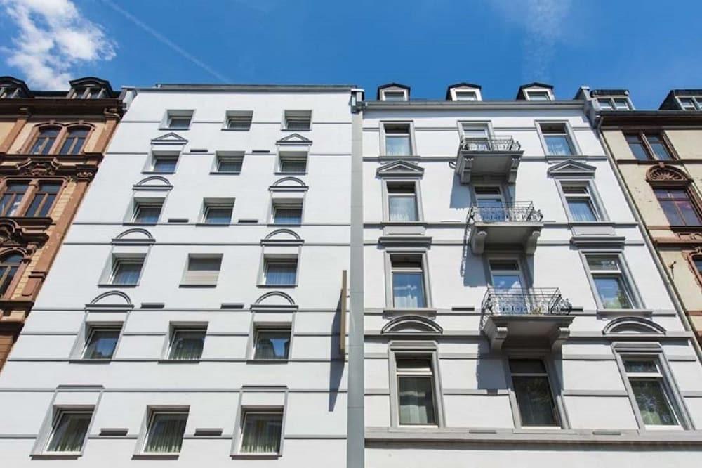 Ambassador Hotel Frankfurt am Main Exterior foto